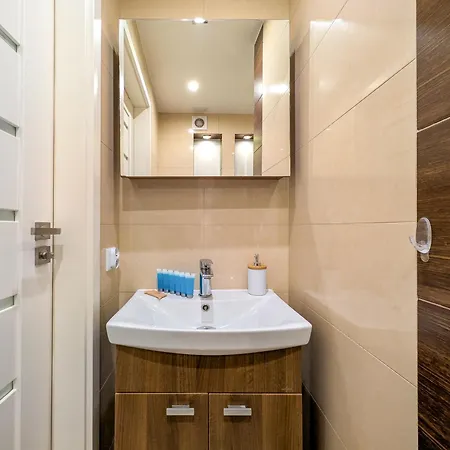 Drukarska Serenity By Bookinghost Appartement Wrocław